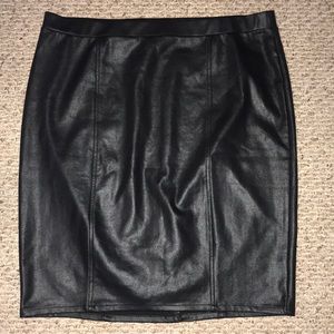 Lane Bryant Faux Leather Pencil Skirt size 20